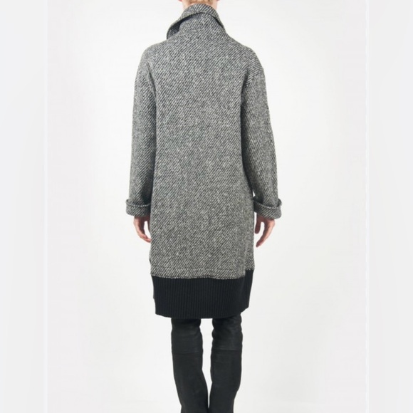 OSKA High Collar Knee Length Coat - Relaxed Fit - 100% Virgin Wool - Picture 3 of 10